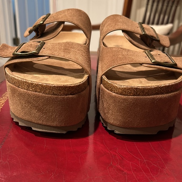 Hey Girl by Corkys Wannabe platform sandal size 9. - Picture 2 of 8